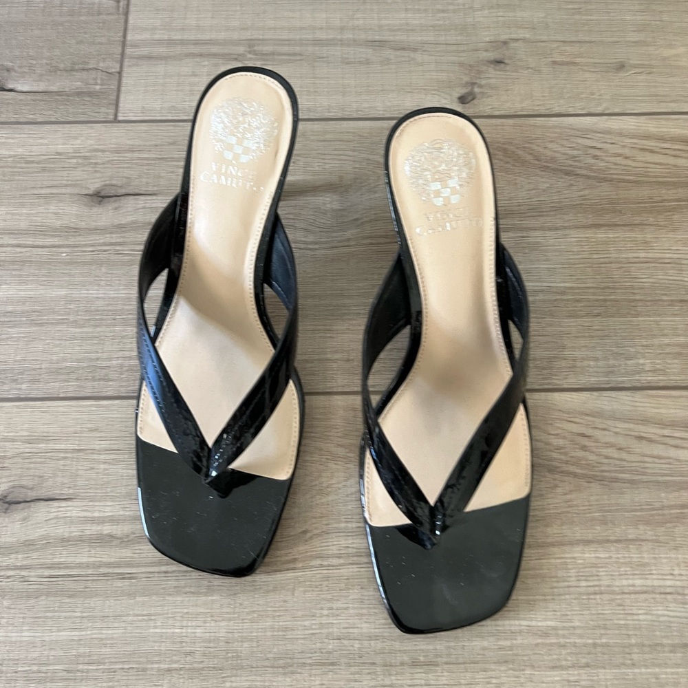 Vince Camuto black sandals 9.5
